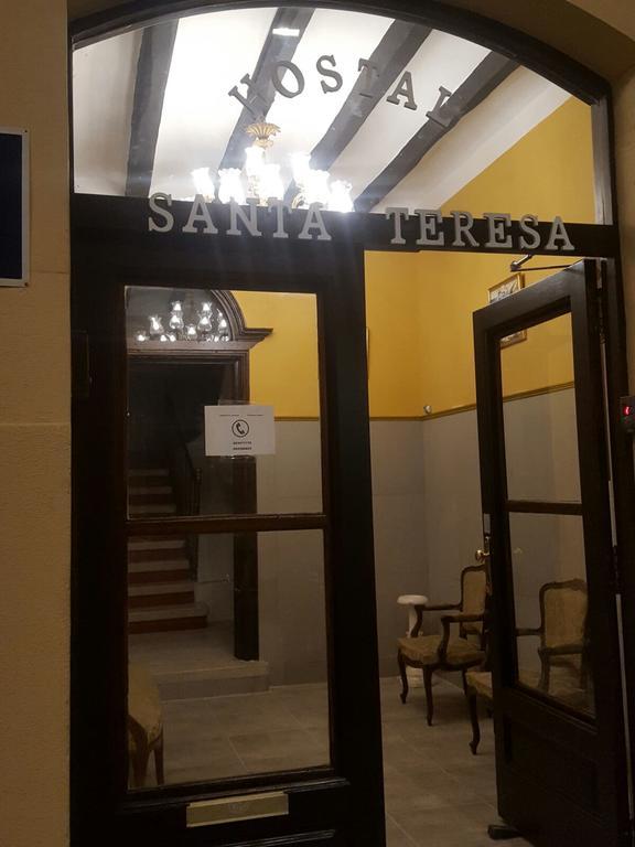 Hostal Santa Teresa Reus Exterior photo